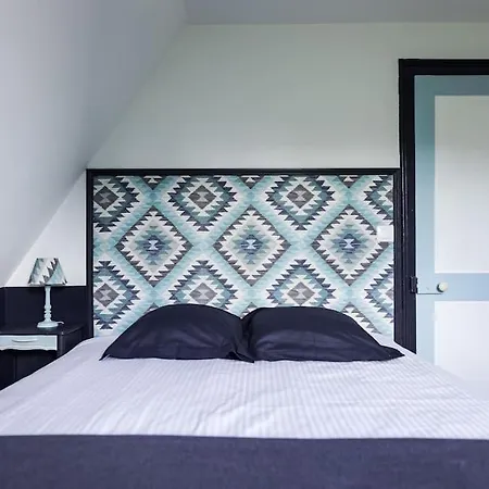 La De L'etoile 10 Personnes Holiday home Forges-les-Eaux