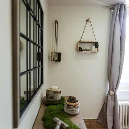 La De L'etoile 10 Personnes