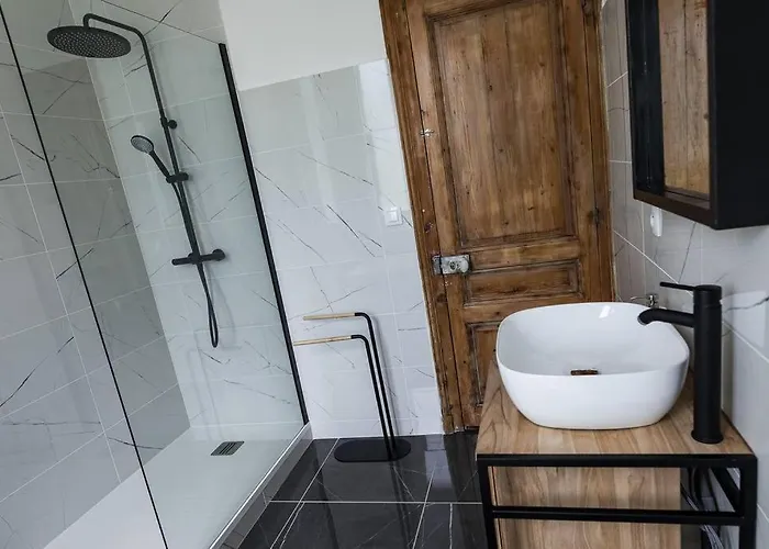 La De L'etoile 10 Personnes Hébergement de vacances *