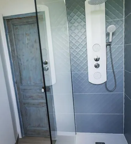 La De L'etoile 10 Personnes Hébergement de vacances *